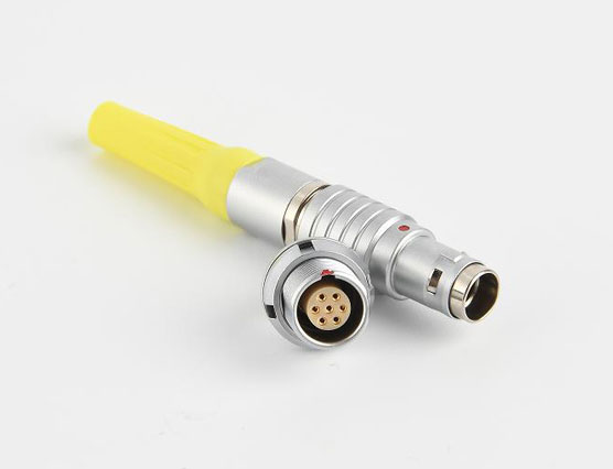 推拉自鎖航空連接器是否能夠實(shí)現多點(diǎn)連接？
